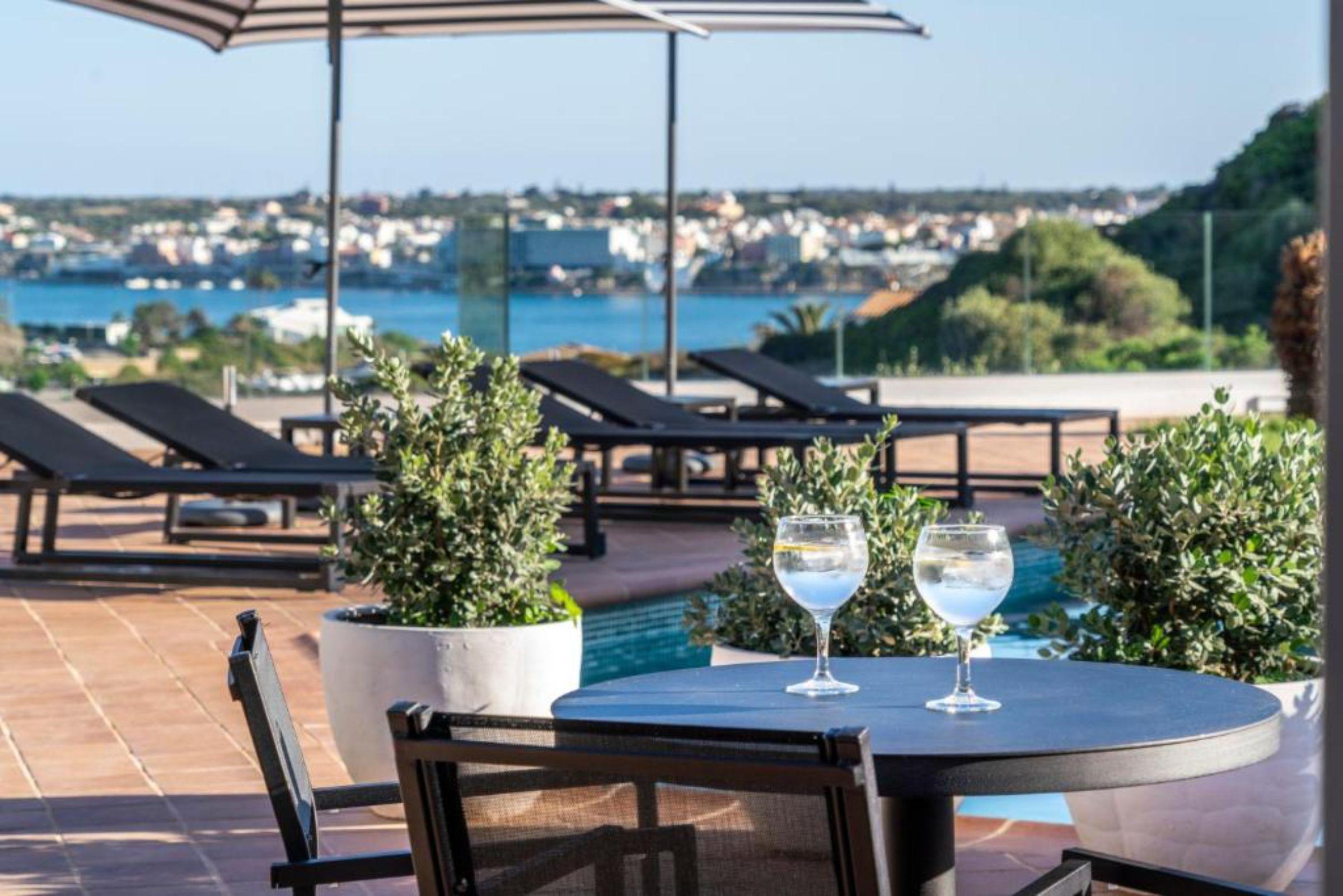 Calallonga Hotel Menorca 마혼 외부 사진